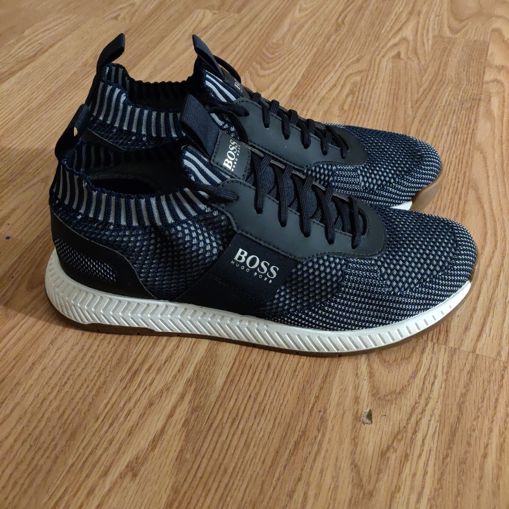 NEW HUGO BOSS sneakers